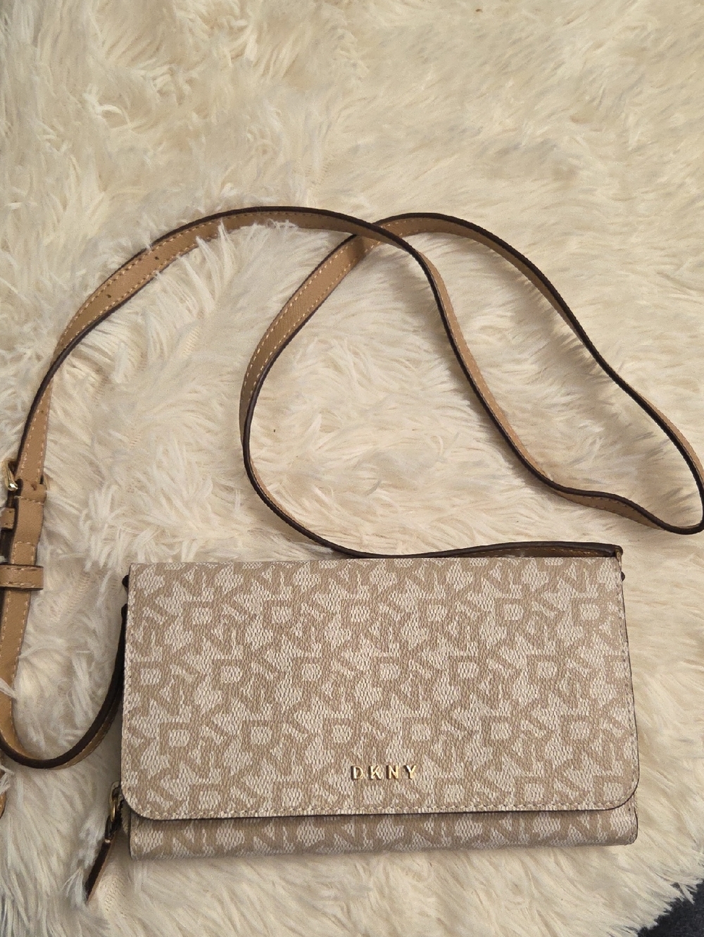 DKNY Beige/Tan Logo Crossbody Wallet
